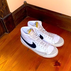 Women's Nike blazers size 9.5